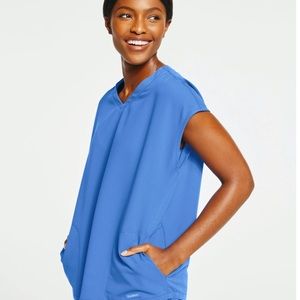 Jaanuu Ceil Blue scrub set